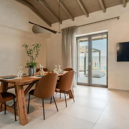 Ouranos By Select * Fiskardo