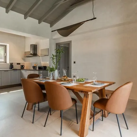 Ouranos By Select * Fiskardo